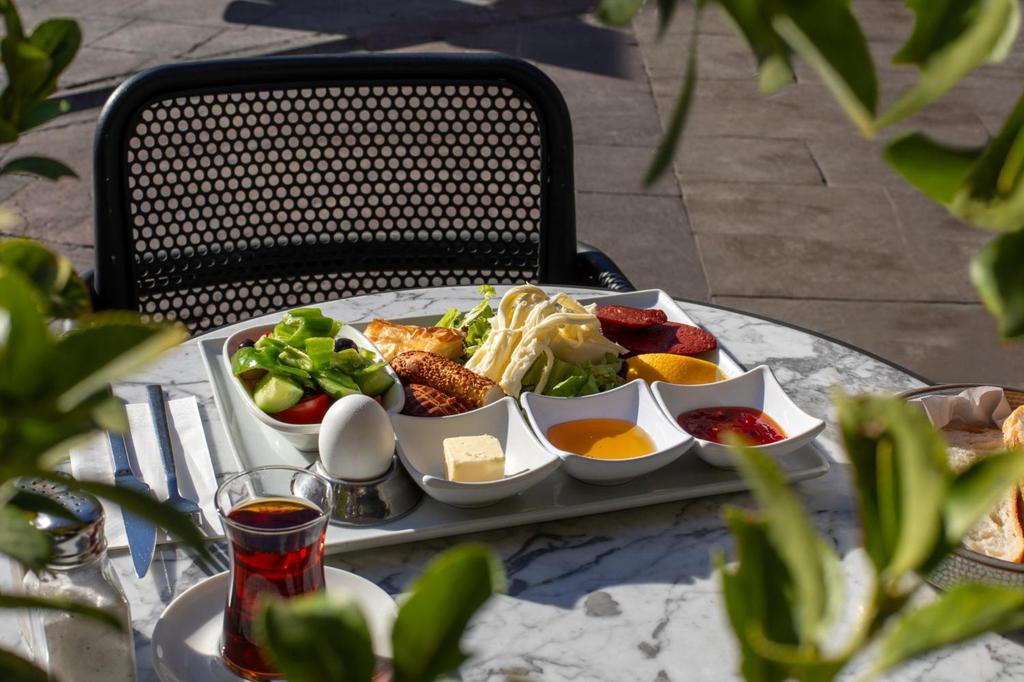 Hotel Des Arts Galata Истанбул Екстериор снимка