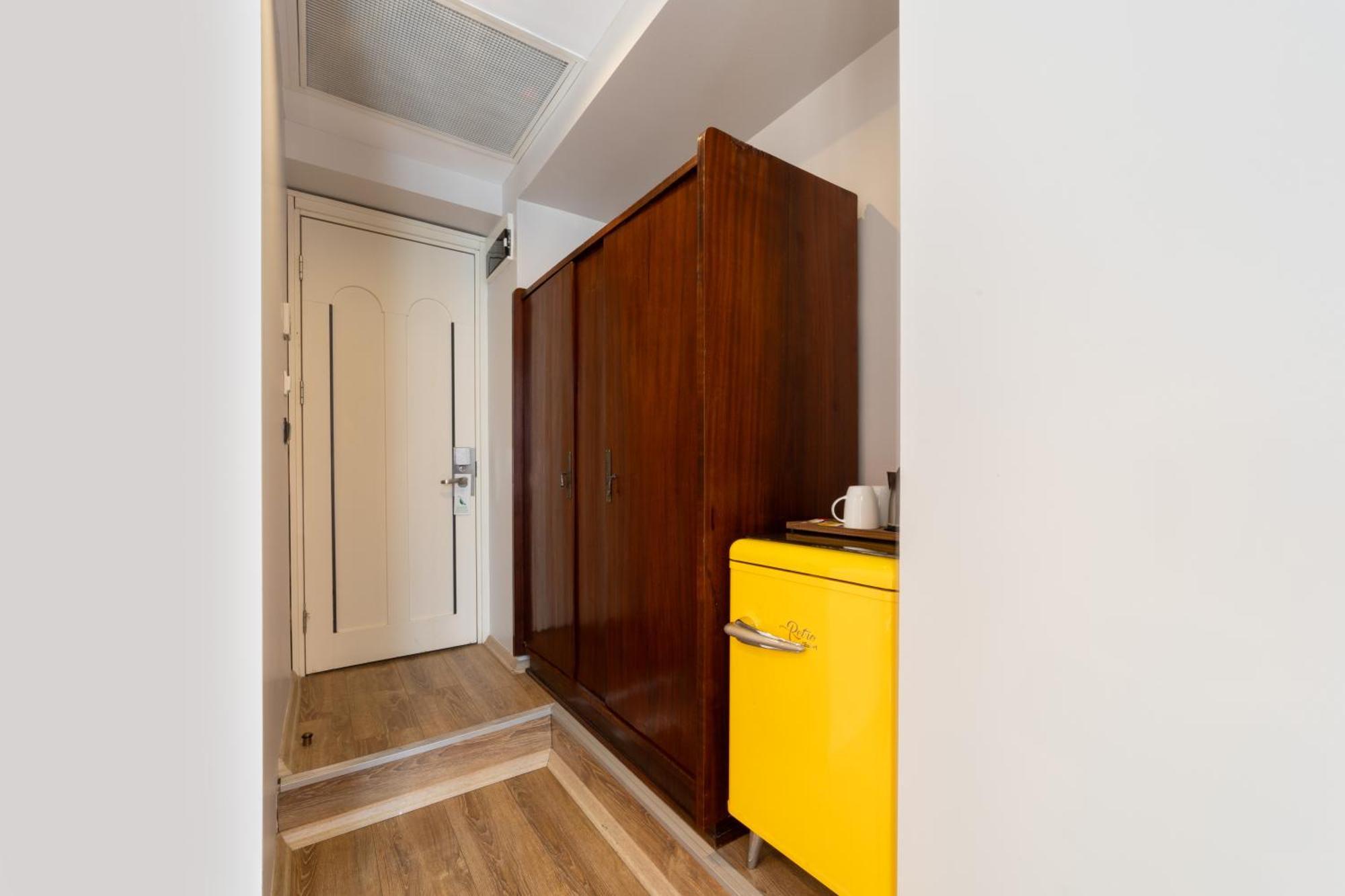 Hotel Des Arts Galata Истанбул Екстериор снимка